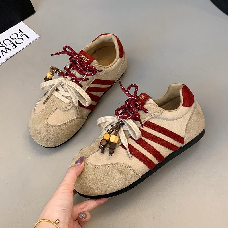 

Retro women s new autumn versatile casual sports board shoes flat white shoes 35 верблюд