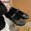 Fashion Footwear Round Toe Women Ballet Flats Slip On Shoes Soft Female Shallow Fashion Hook Loop Ladies Mary Janes Flats Shoes new