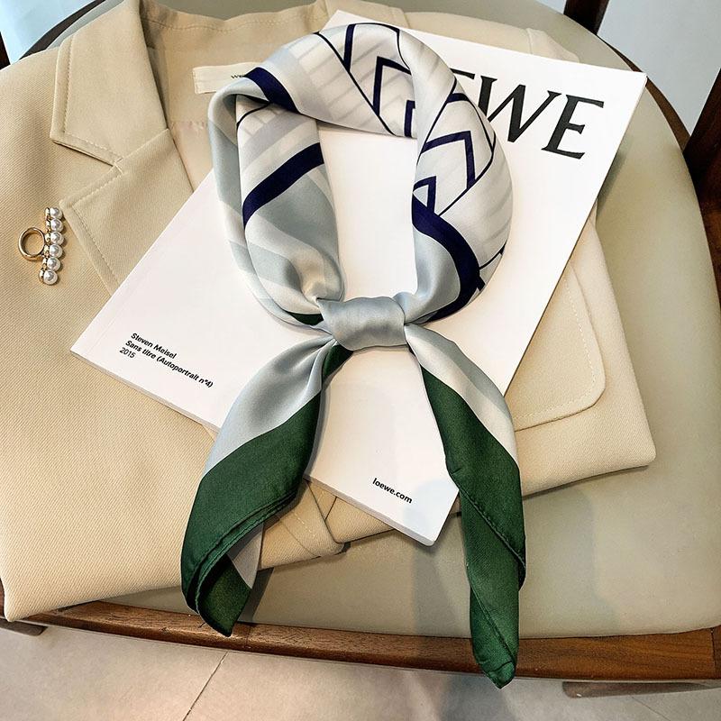 New Imitation Silk Korean Style Square Scarf Clavicle Decoration Small Scarf for Women Fashion Scarf for Women Kidding Bag