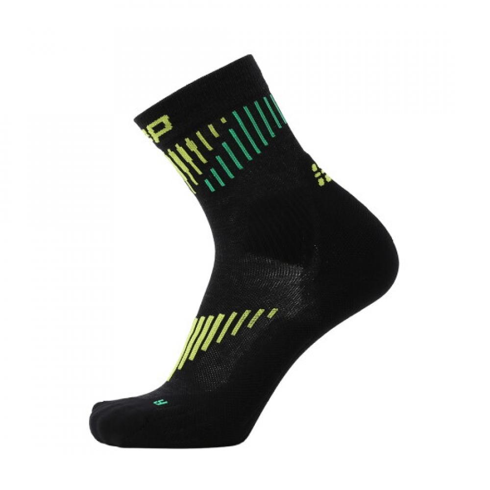 Cep Men S Core Run Merino compreSSion SockS Mid Cut 3.0 Black Lime Wp8clv