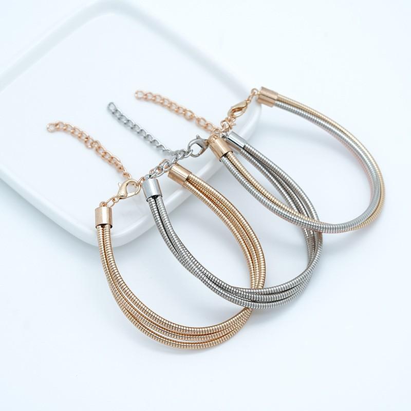Schlichtes Retro-Armband mit Schlangenmotiv, vielseitiges Armband für Damen und Herren, modisch und individuell