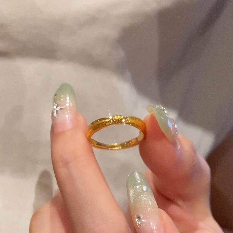 Xiaohongshu Bestseller: Minimalist Brushed Bow Sand Gold Ring for Women