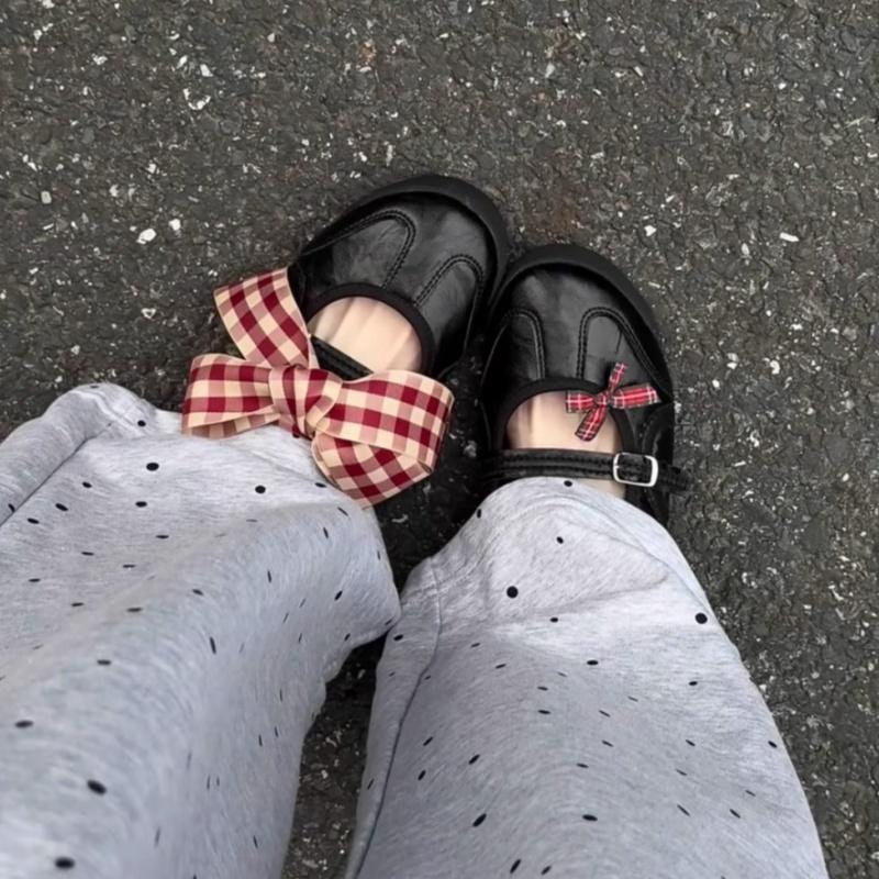 Fashion Retro Sweety Flat Shoes 2025 Summer Round Head Buckle Women Shoes College Style Outside Comfortable Soft Ladies Flats Shoes