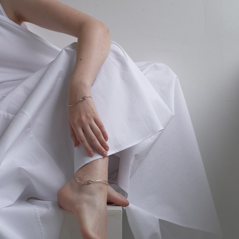 SENSE OPTIC Wavy Bangle