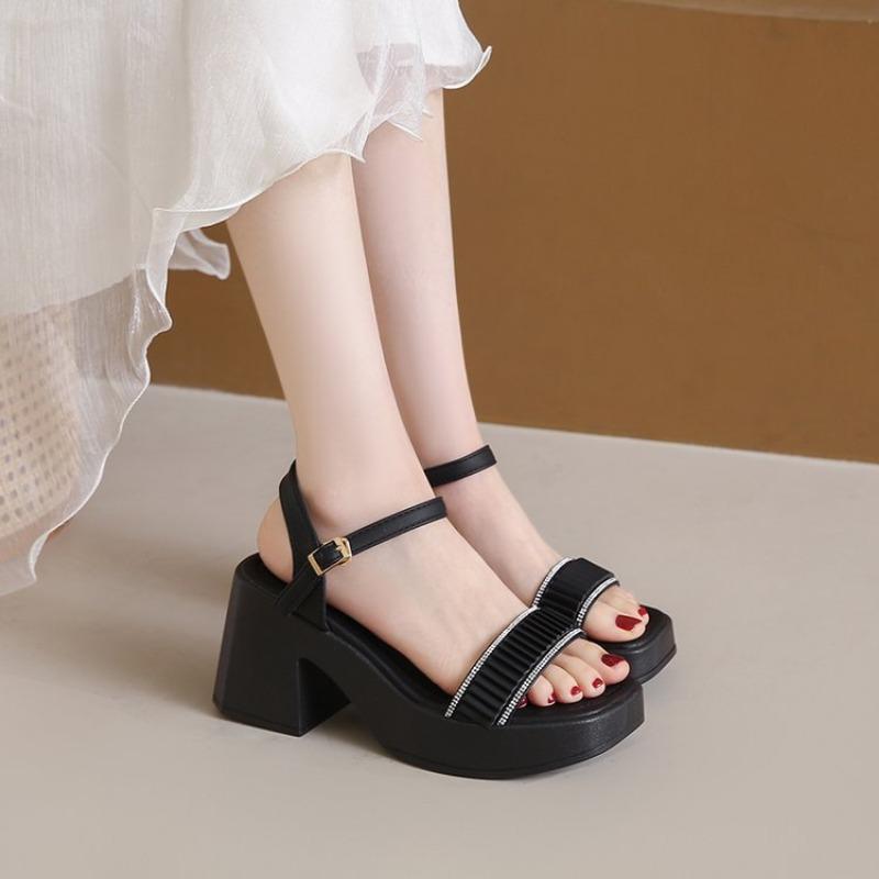 Fashion Women's Sandals Summer 2025 Elegant Heels and Comfortable Sandals Woman Luxury High Heels Fashion Buckle Strap Designer Sandals