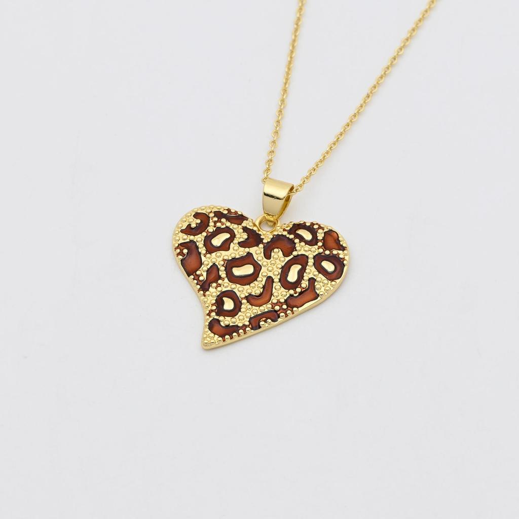 Collar con Colgante de Corazón de Esmalte de Cobre Bohemio para Mujer