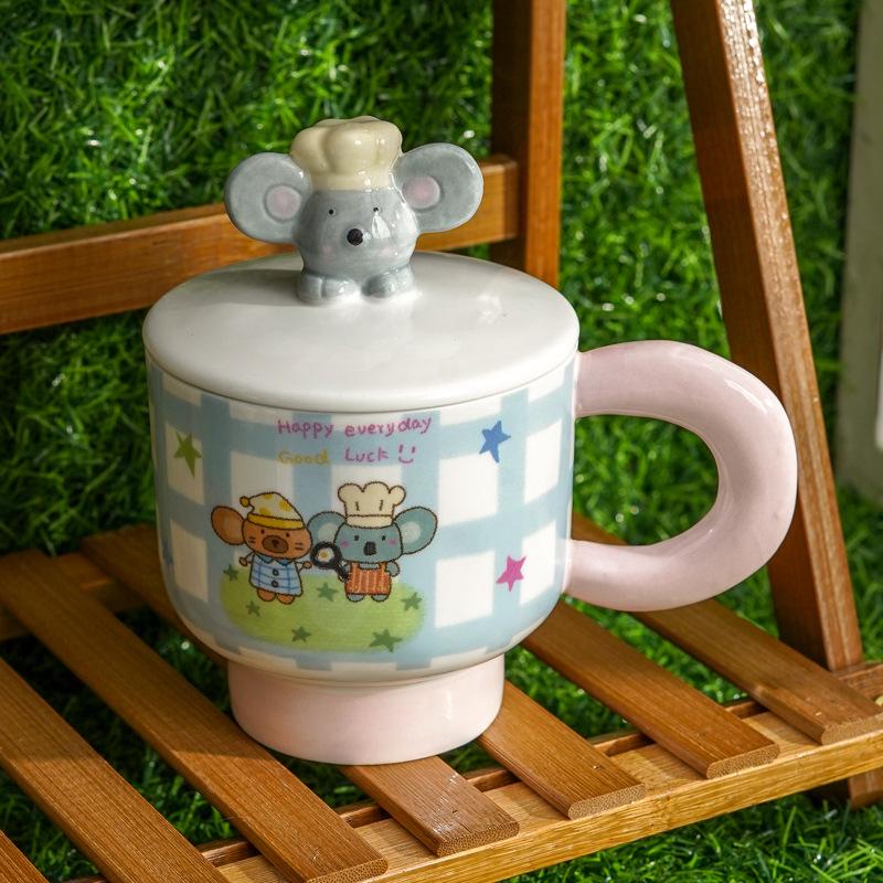 

Heat-Resistant Ceramic Mug with Lid: Cute Pet Design for Girls Dorm Tea 301-400 ml
