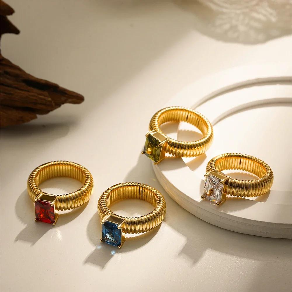 Anelli Placcati Oro 18K Impermeabili Cristallo Multicolore Texture a Strisce Chunky Anello Nuziale Quadrato Lucido Delicato Zircone Gioielli Punk