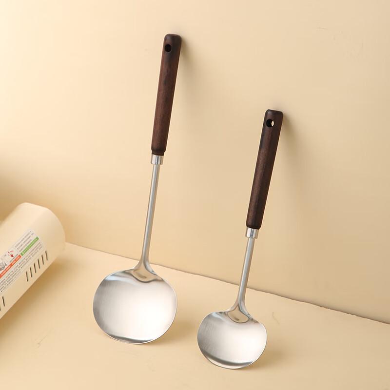 Zhaoran Wooden Handle Stainless Steel Kitchen Utensil Set