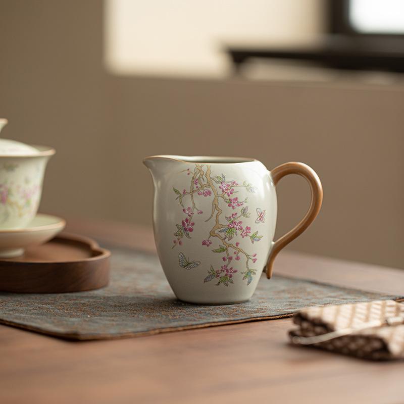 Light Luxury Ru Kiln Fair Cup Single High-grade Wisteria Flower Filter Kung Fu Tea Set Tea Haiyun Cup Male Cup Tea Set