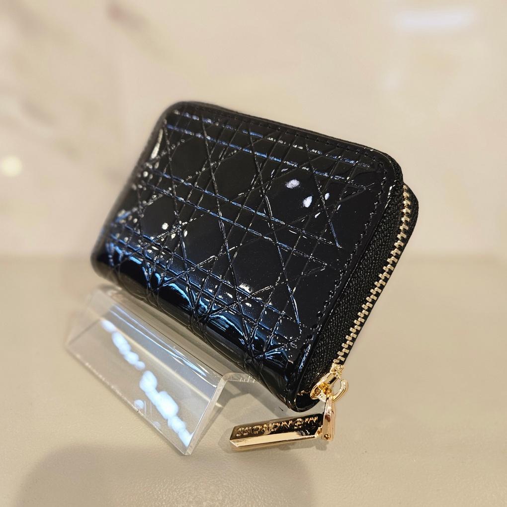 Moncross BKAW18097 Enameled Lightweight and Cute Accordion Zipper Card Wallet, NC Gyeongsan Branch