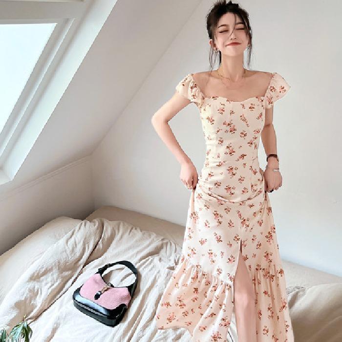 French Gentle Wind Imperial Sister Fan Temperament Versatile Skirt Summer Square Collar Split Fork Thin Floral Suspender Dress Women