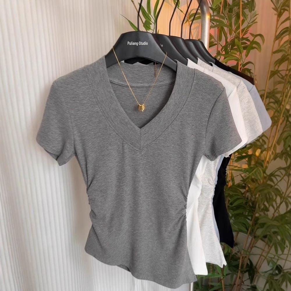 

Женская серая плиссированная футболка с V-образным вырезом и короткими рукавами, стройнящая L