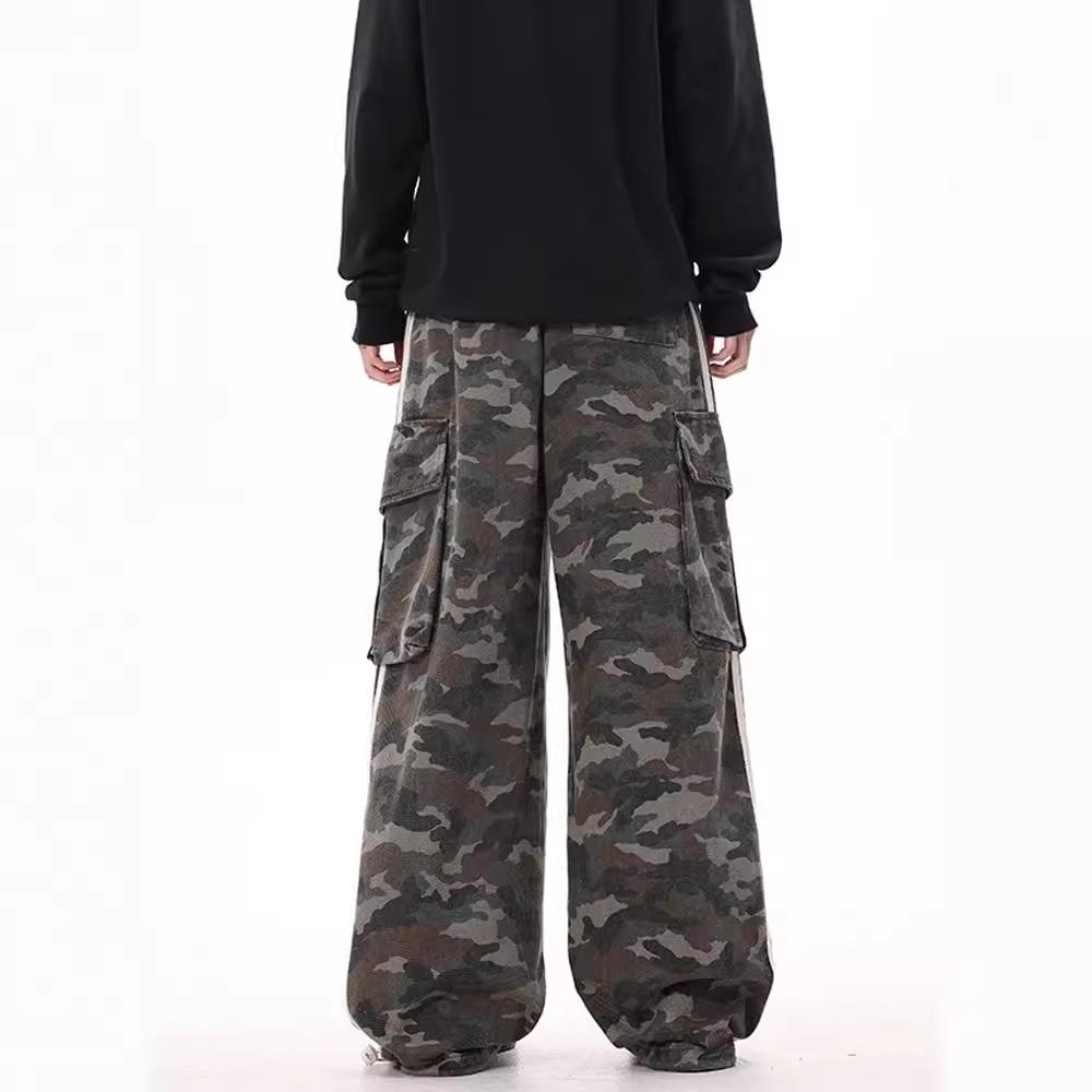 Women's Retro Camo Striped Overalls - Loose Fit, Wide-Leg, Large Pockets, Trendy Neutral Style