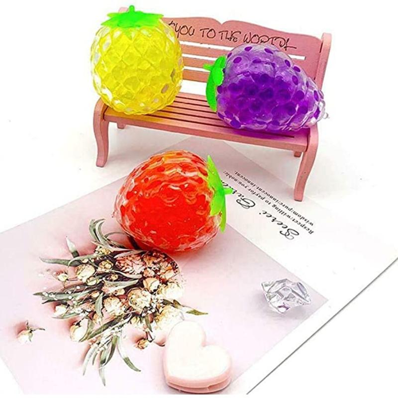 Squeezy Fragola Che Cambia Colore – Pallina Antistress In Gel Morbido, Sensoriale, Per Adulti E Bambini, Ideale Per Concentrazione E Relax