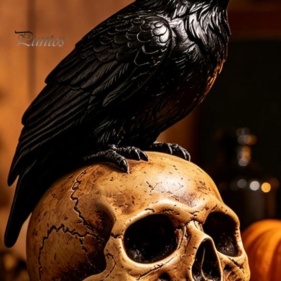 Decorazione Casa Tema Scuro Statuetta Teschio di Halloween, Statua Realistica Testa Umana, Statuetta Scheletro Gotico Inquietante in Resina Corvo su Scultura per Tavolo