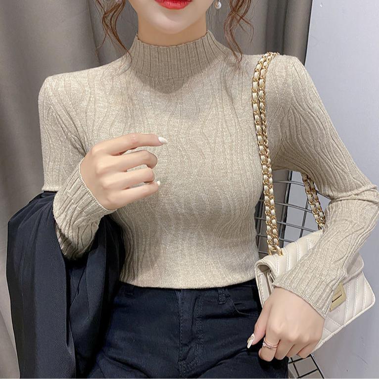Semi-high-neck Sweater Solid-color Pullover and Fitted Knitted Sweater Are Worn Inside