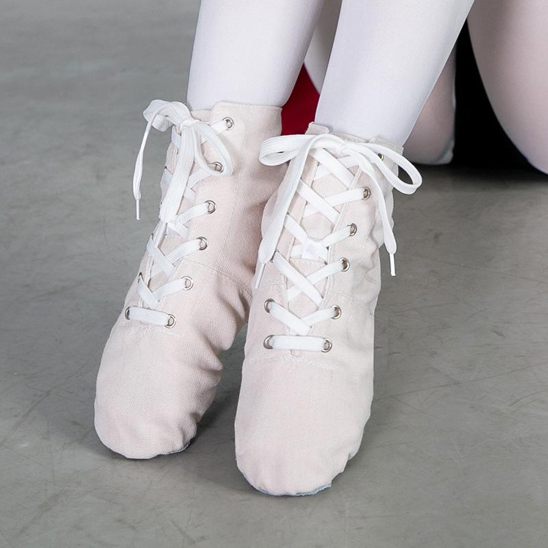 2025 New Men Women Sports Dancing Sneakers Jazz Dance Shoes Lace Up Dancing Boots Blue Red Black Tan Green White Sneakers