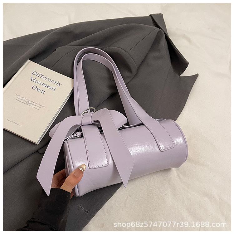 2025 New Fashion Underarm Bag Women's Bag Flow One Shoulder Spring Simple Pillow Bag Women's Korean Edition Large Capacity Commuter Bag