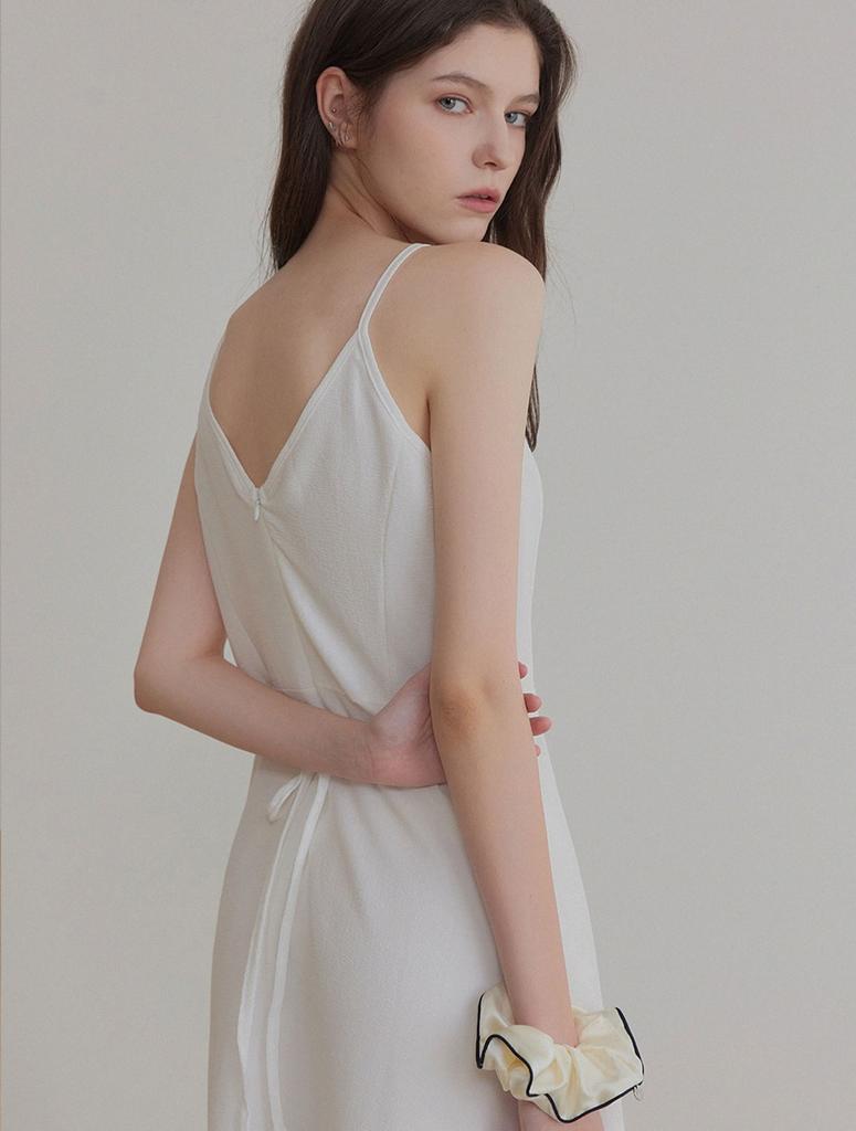 Teuwi Full Sleeveless Long Dress