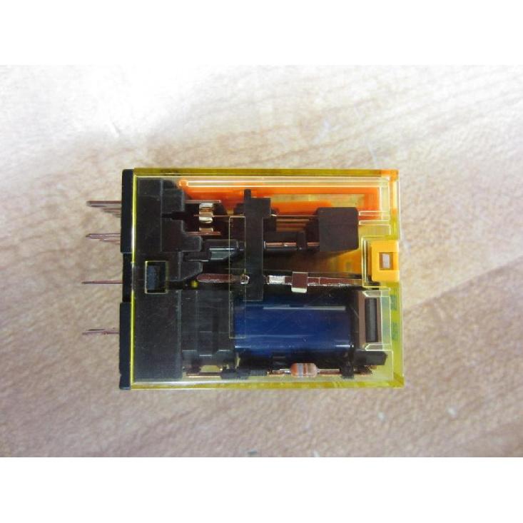 IDEC RU4S-A110 110 VAC Coil Voltage, 4 Poles 4PDT, 50/60 HZ, Plain Style, Plug in Terminal, RU Series, Universal Relay
