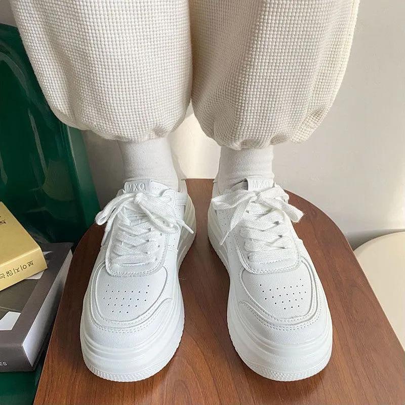 Comfortable Platform White Shoes Women's Autumn and Winter Increase Ins Tide 2025 New Versatile Casual Sports Shoes Running Board Shoes