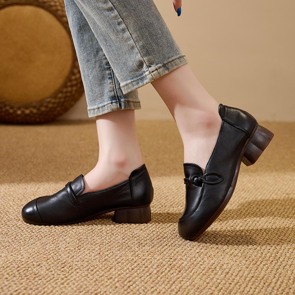 Leather Soft-soled Mother Shoes Spring and Autumn New Women's Shoes Middle-aged and Elderly Single Shoes Middle Heel Comfortable Versatile 