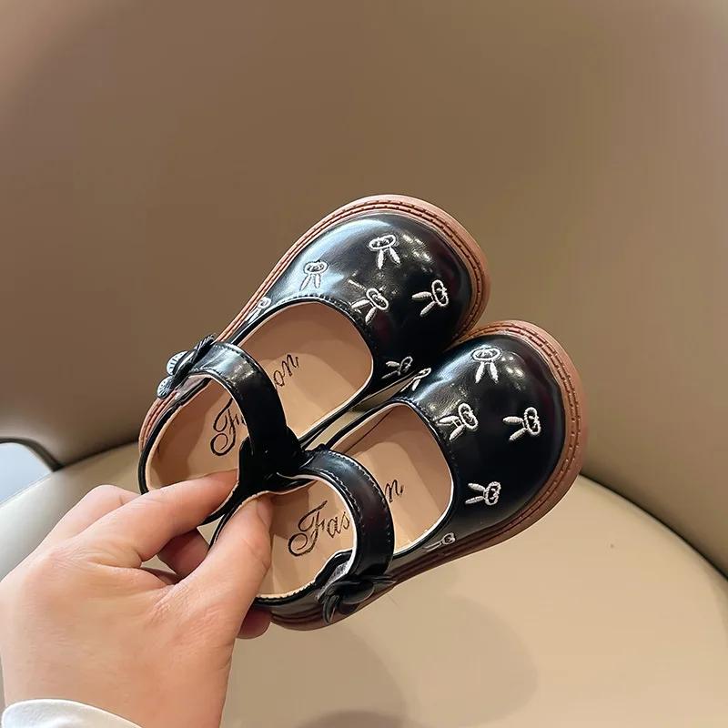 Girls Shoe Soft Sole School Shoes for Children Fashion Leather Shoes Designer Kid Princess Shoes Sneakers Chaussure Enfant Fille