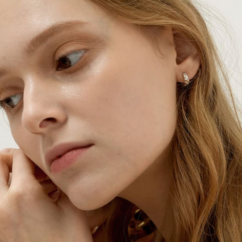 REINDEER TOUCH EARRING 05