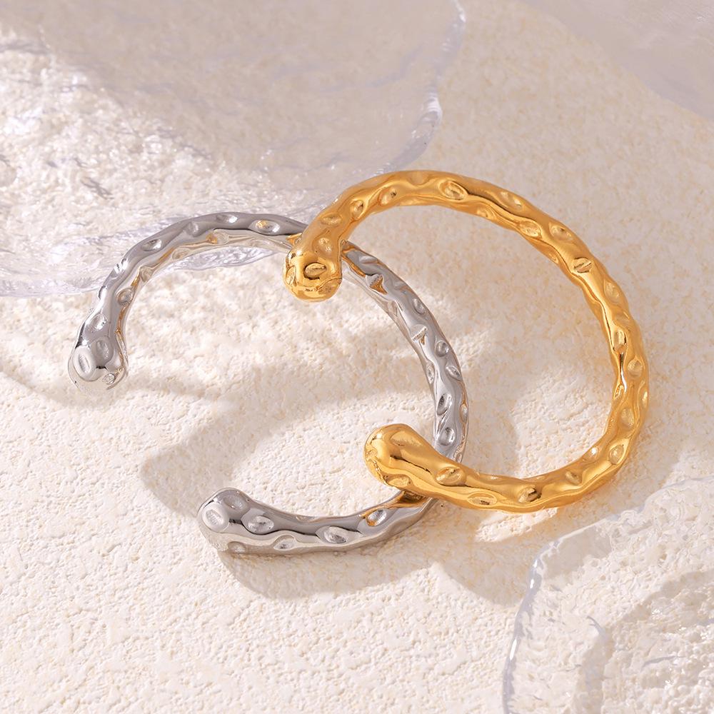 European American INS Style Irregular Hammered Texture Bracelet, 18k Gold-Plated Titanium Steel, Simple Retro Design.