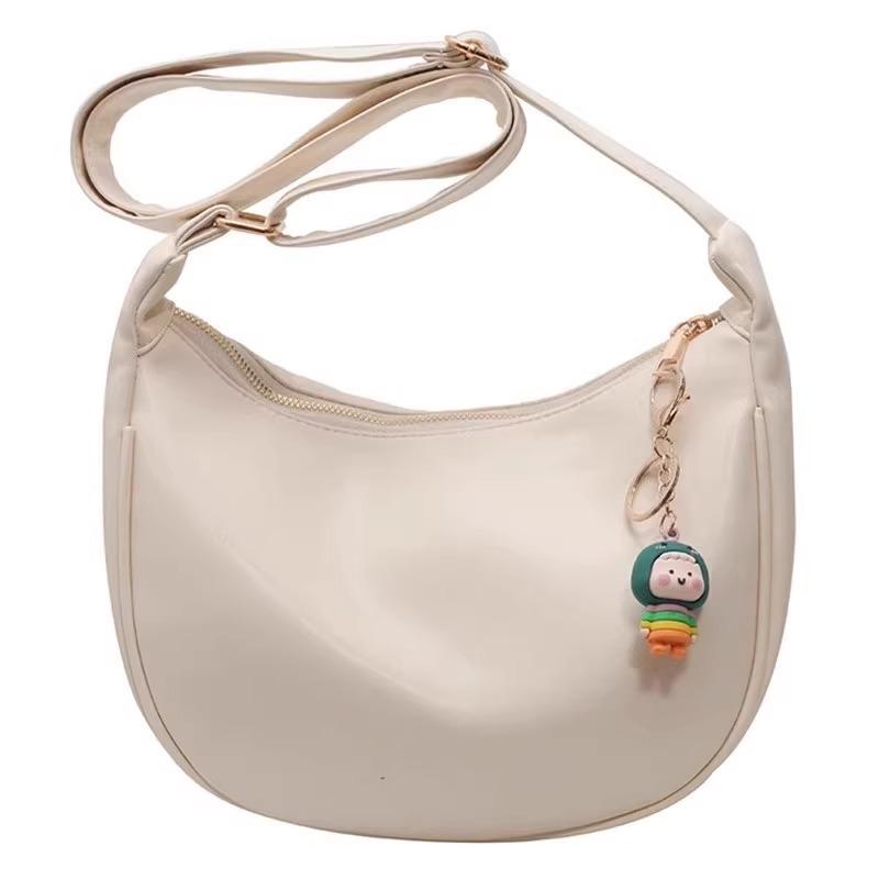 2025 New Korean Version of Fashion Commuter Bag Versatile Popular One-shoulder Crossbody Dumpling Bag