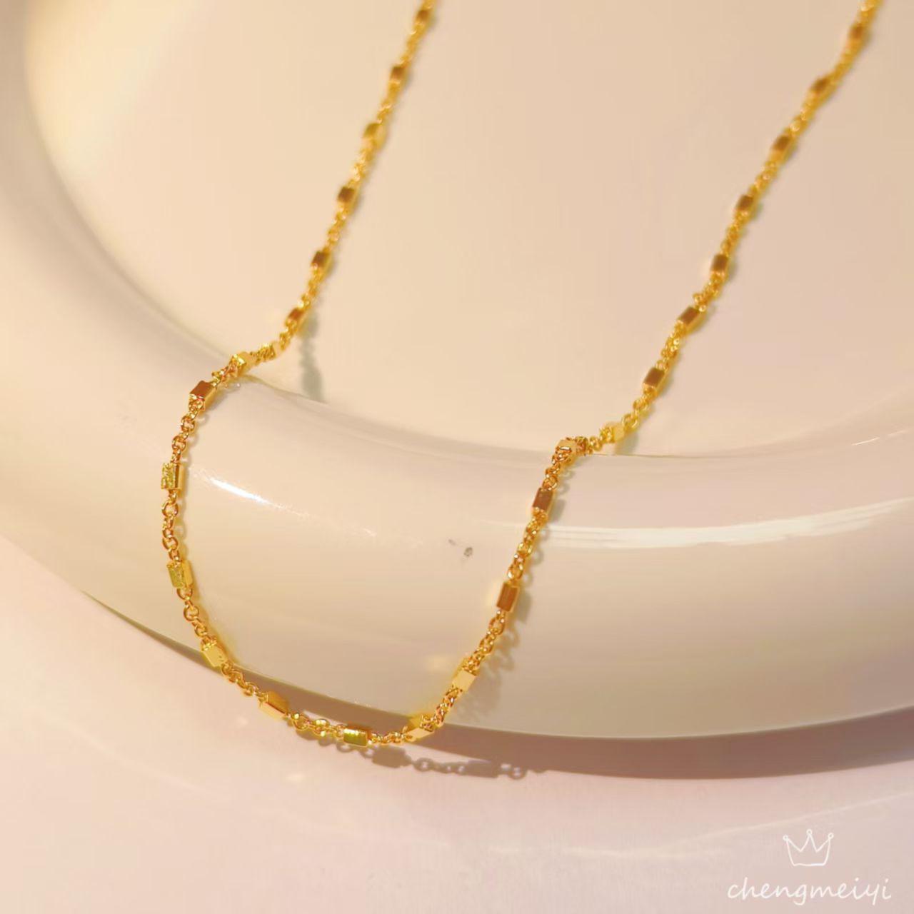 

Позолоченная имитация золота квадратная цепочка О женское ожерелье на ключицу - Высококачественная, с длительным сохранением цвета.