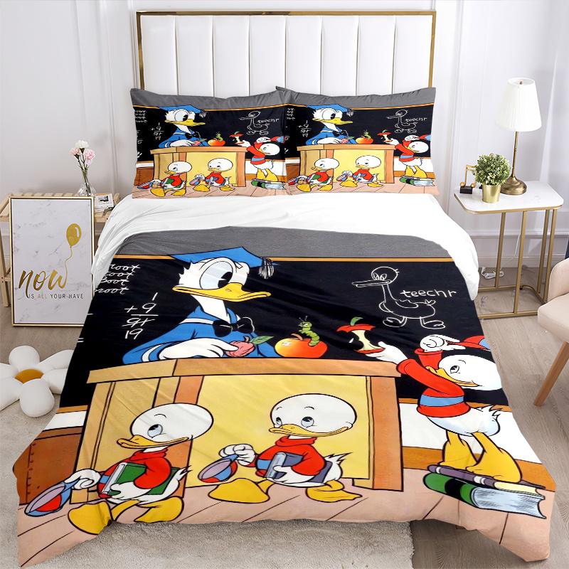 3pcs Donald Duck & Friends Bedding Set 1 Soft Quilt Cover + 2 Pillowcases, Machine Washable Suitable for All Seasons S029