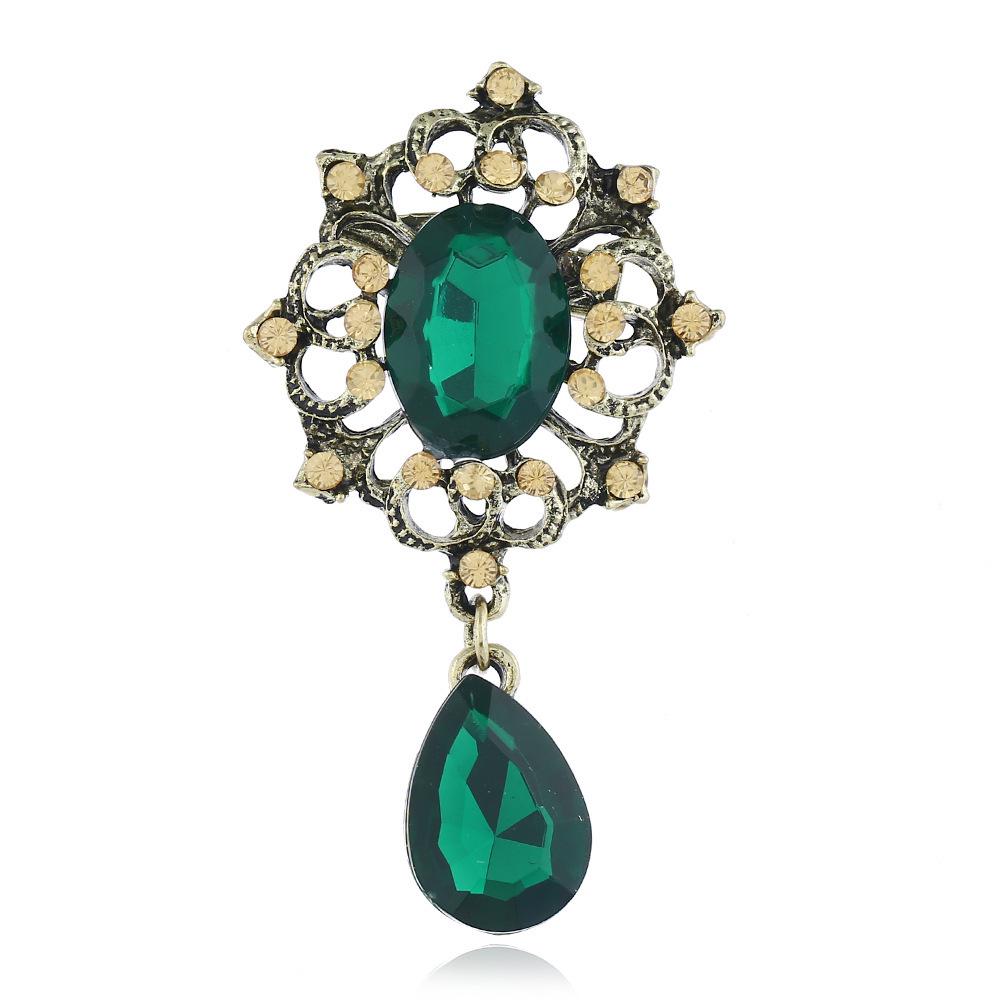 Elegant Water Drop Crystal Brooch - Versatile Diamond Pendant Pin for Clothing Accessories