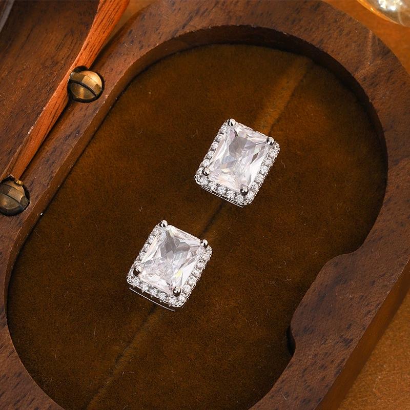 Delicate Women Stud Earrings Rectangle Shiny Cubic Zircon  Sterling Silver Earring for Party Present Female Fashion