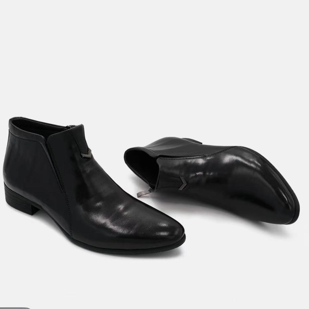 Autumn and winter British Chelsea leather boots men's velvet zipper leather boots pointed high-top leather shoes