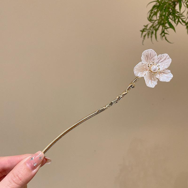 Alloy Hairpin Antique Female High-end Sense New Chinese Hairpin Versatile Fringed Hairpin Retro Back Head Disc Hair Headdress