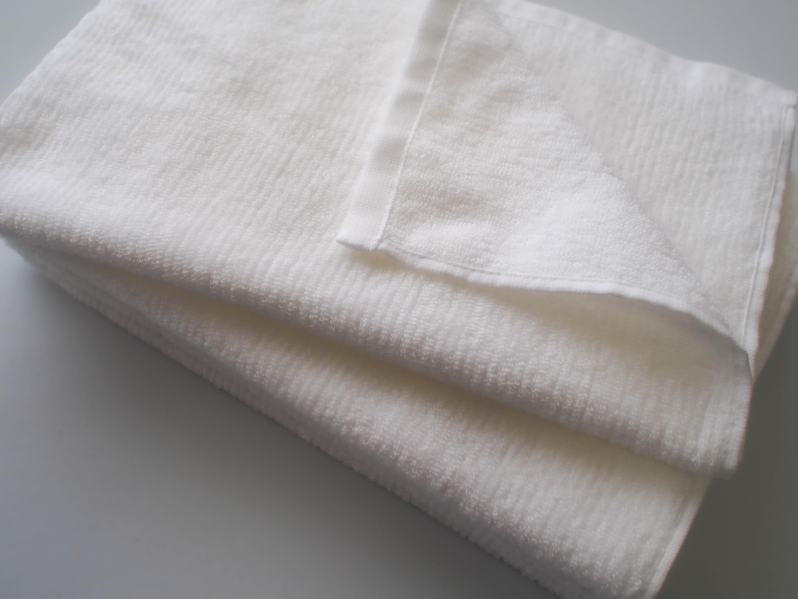 

Имабари реTOWEL Органический остаток пряжи Набор из 3 банных полотенец, белый