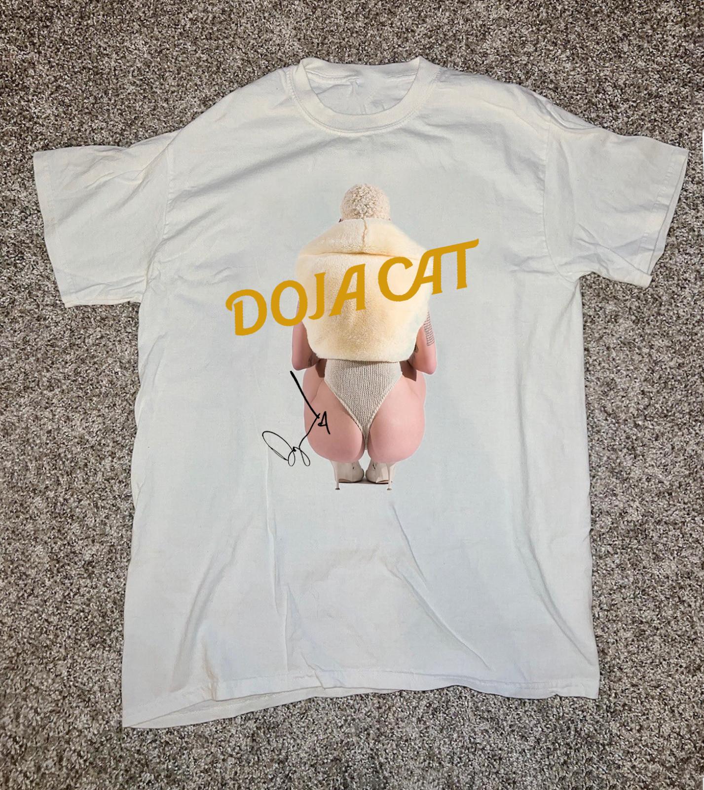 

Doja Cat Scarlet 2 CLAUDE Short Sleeve Unisex T-Shirt Cotton SB607 3XL