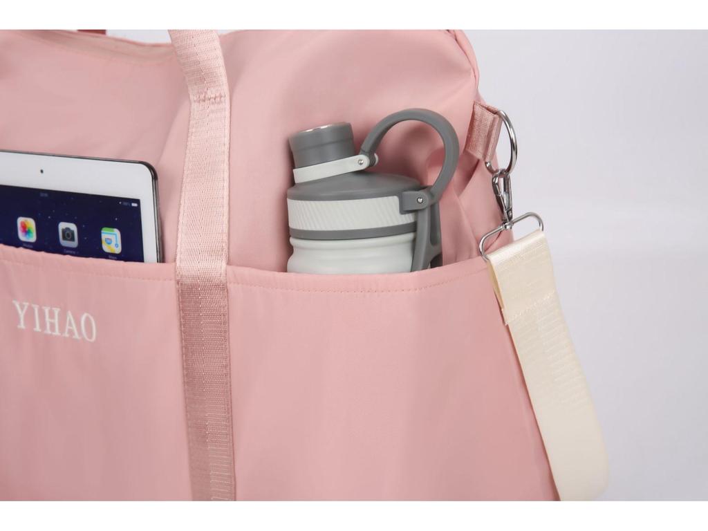 Large-Capacity Waterproof Travel Bag - Lightweight, Portable, Handheld Luggage & Fitness Handbag