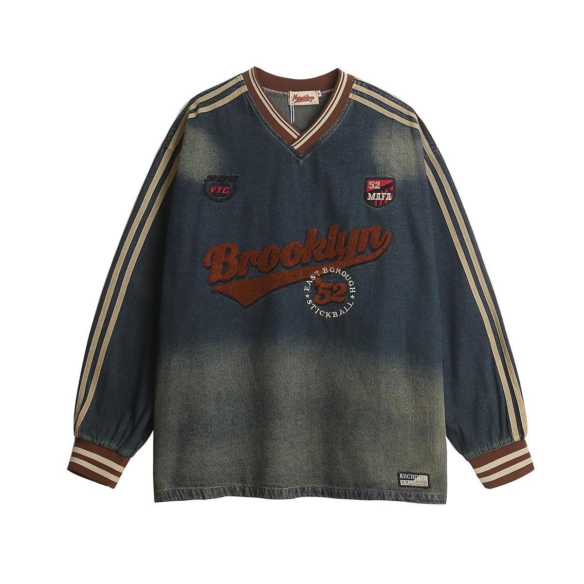 Men s spring American trendy brand retro campus style heavy industry embroidery washed denim sweater M