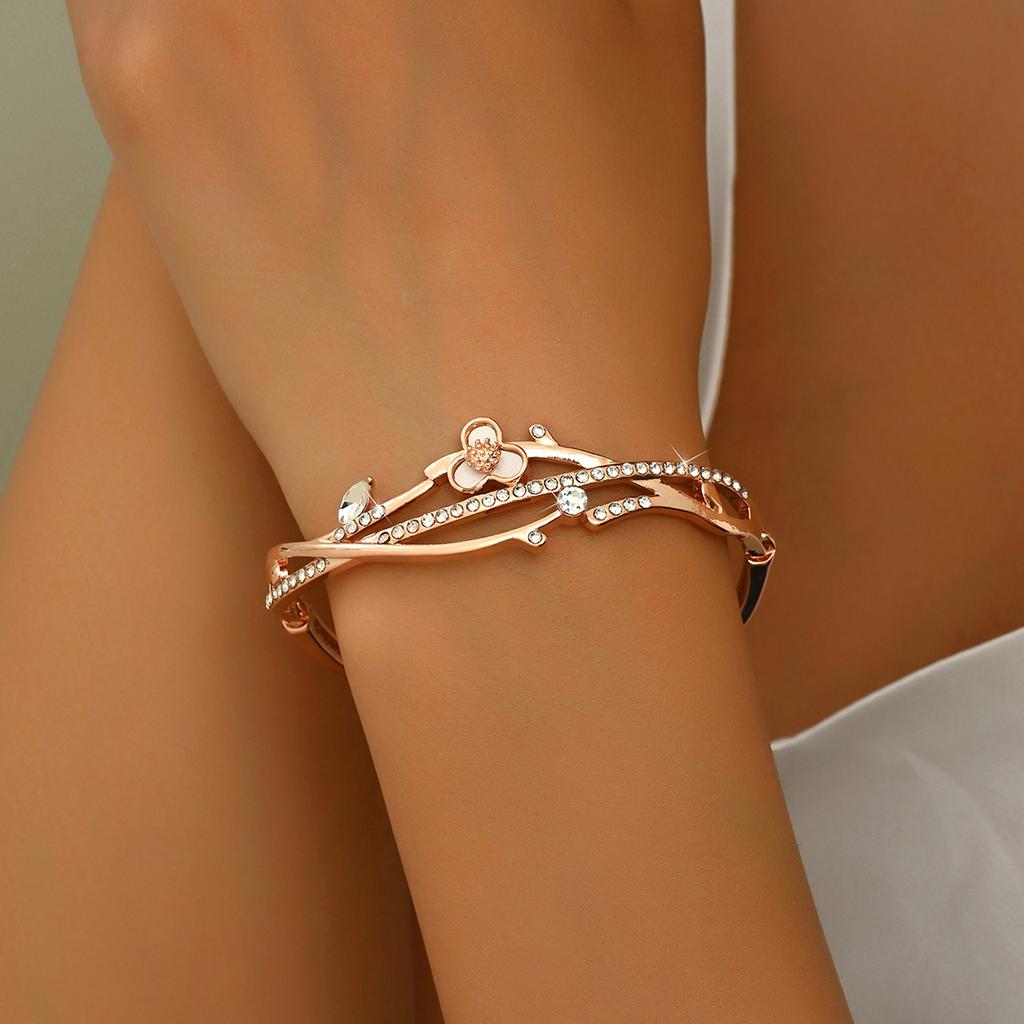 1 kus dámského módního trendu jednoduchého květinového náramku vykládaného kamínky, na rande, cestování, párty, sváteční dárek k převleku