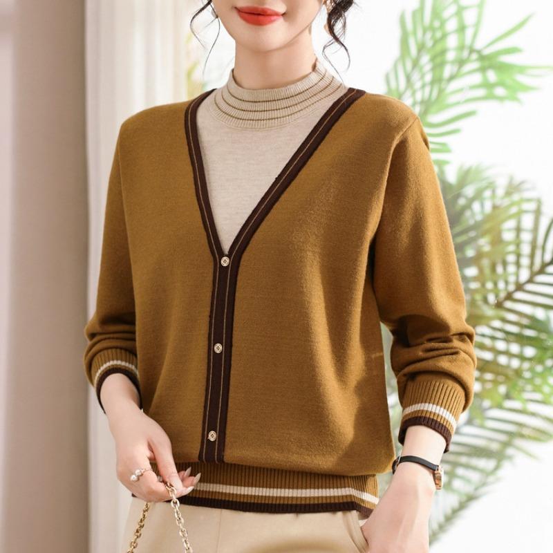 Autumn and winter new fake two-piece knitted long-sleeved sweater women's semi-turtleneck top loose meat-covering fashion bottoming shirt