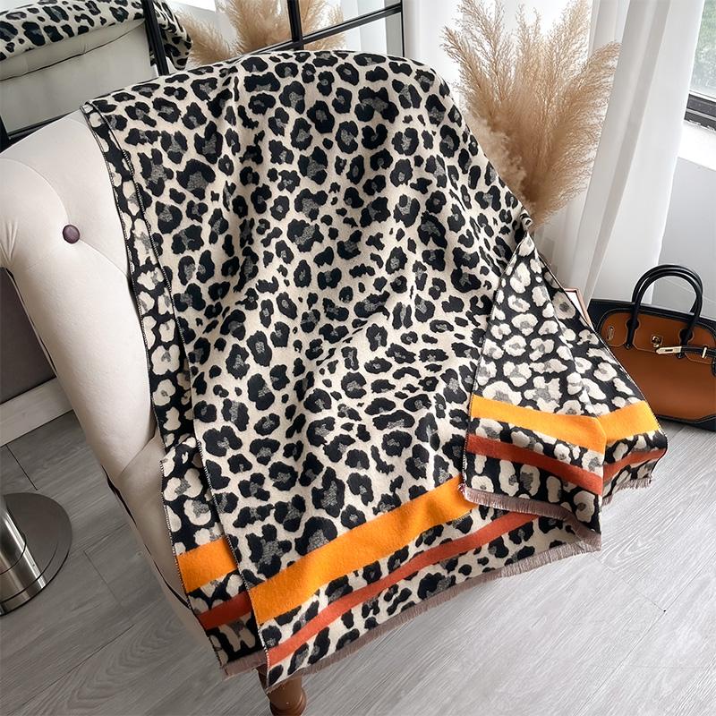 Luxury Leopard Design Scarf Imitation Cashmere Soft Warm Fringe Shawl Autumn Winter Coldproof Windproof Blanket Scarf