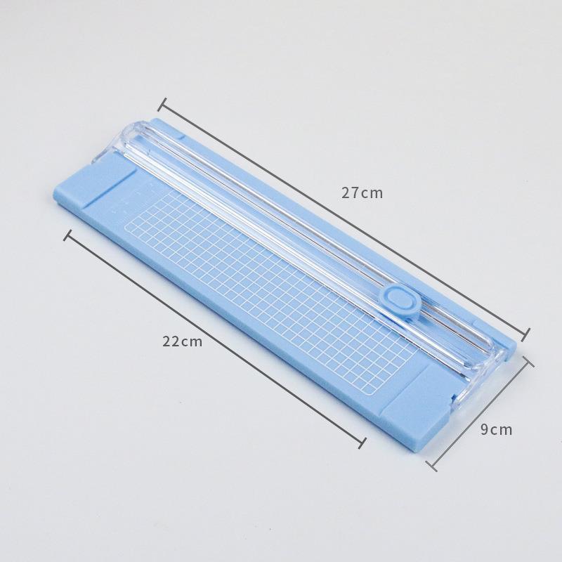 Manual paper cutter - bidirectional paper cutter, a paper cutter that is perfect for scrapbooks and handcrafting синий