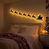 Décoration Murale de Noël Traîneau du Père Noël Illuminé par LED Renne Bois Fait Main Traîneau Volant du Père Noël et Rennes pour Salon Chambre Cheminée