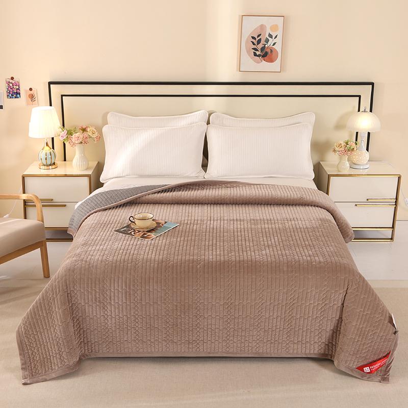2025 new milk fleece right-angle single bed cover pure cotton thickened quilted cotton padded non-slip tatami bed cover