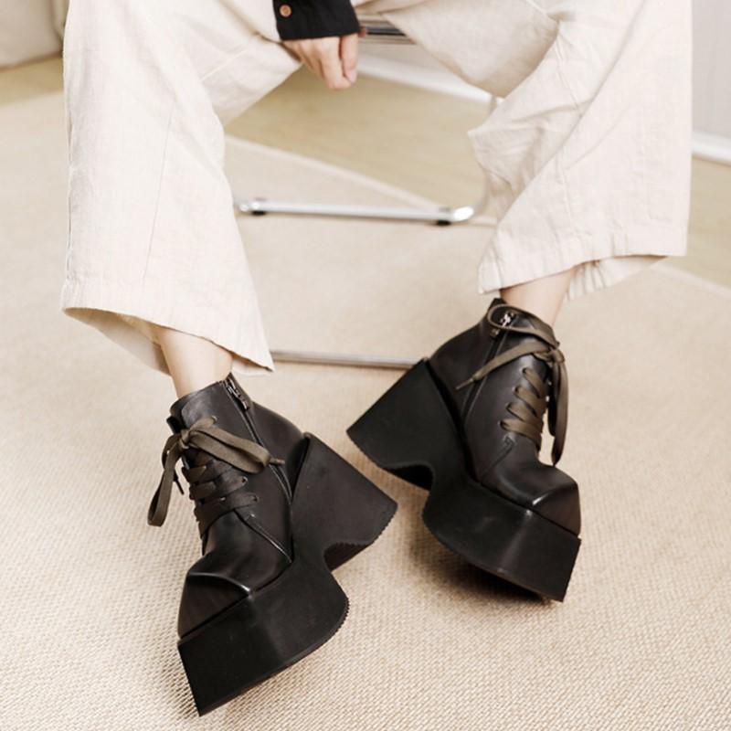 Johnature Sapatos retrô com sola grossa de 10 cm, bico quadrado feminino, couro legítimo, botas curtas com cadarço