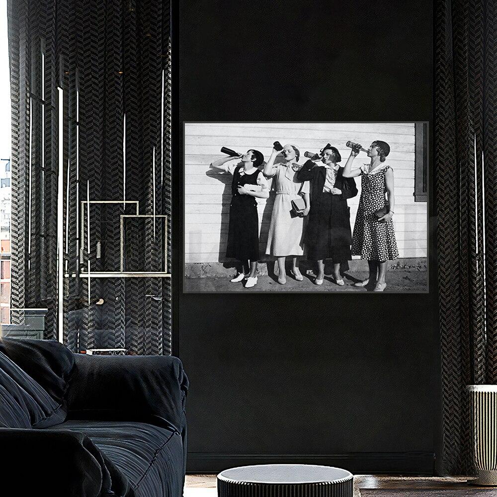 Roaring Twenties Style Black & White Wall Art Print, Vintage Flapper Girls Drinking Mural Poster Decor 21X30CMNo Framed