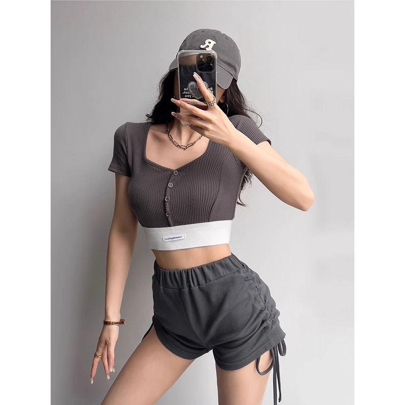 

Женский короткий спортивный топ с U-образным вырезом и нагрудными вкладышами, летний, сексуальный, с коротким рукавом, для йоги, пилатеса, бега, тренировок Dark gray Free size (40.00kg -62.50kg)